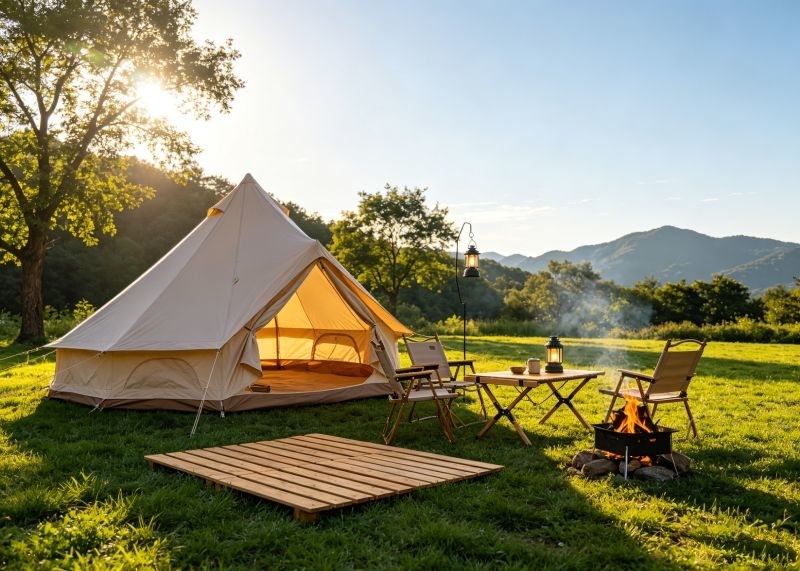 Smart Rechargeable Lights Lead New Wave of Outdoor Electronics